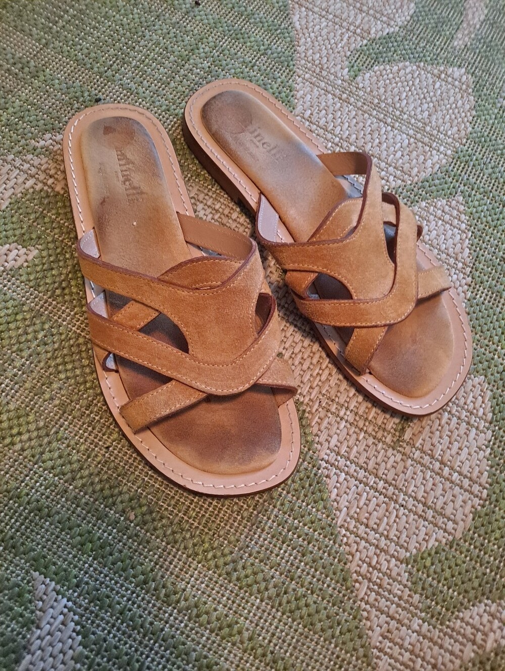 Minelli Women's Tan Suede Slide Sandals